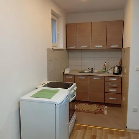 Apartman Skolska